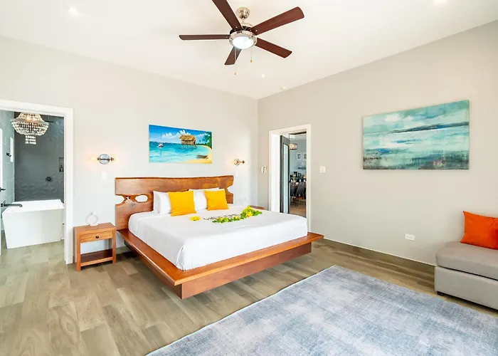 Casa Nex Ta Sea- Luxe Beachfront Escape Villa *