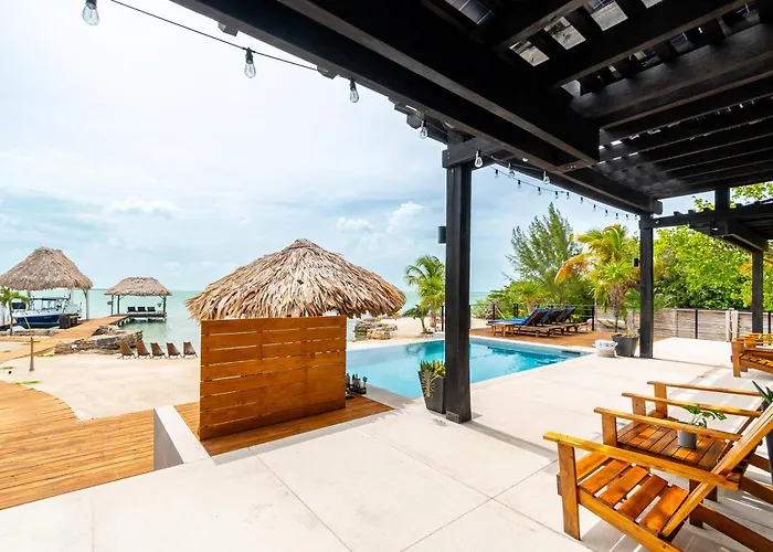 Casa Nex Ta Sea- Luxe Beachfront Escape *