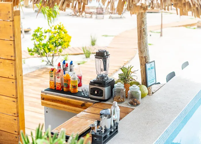 Casa Nex Ta Sea- Luxe Beachfront Escape San Pedro (Ambergris Caye)