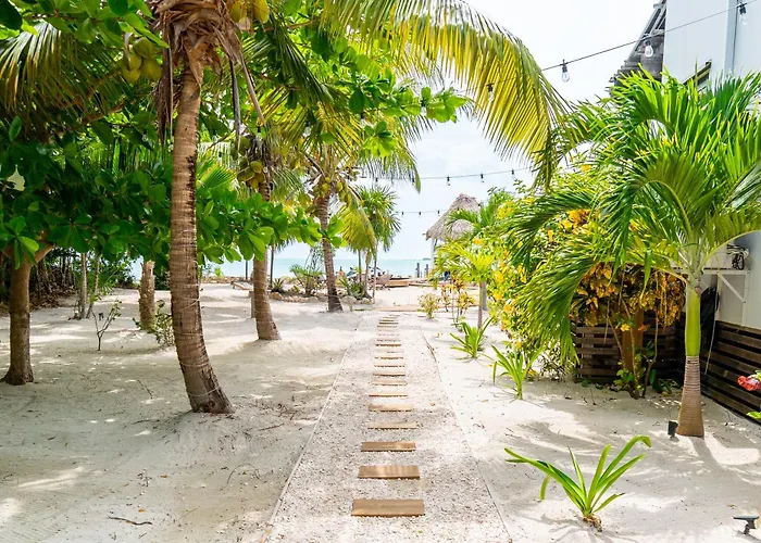 Villa Casa Nex Ta Sea- Luxe Beachfront Escape *