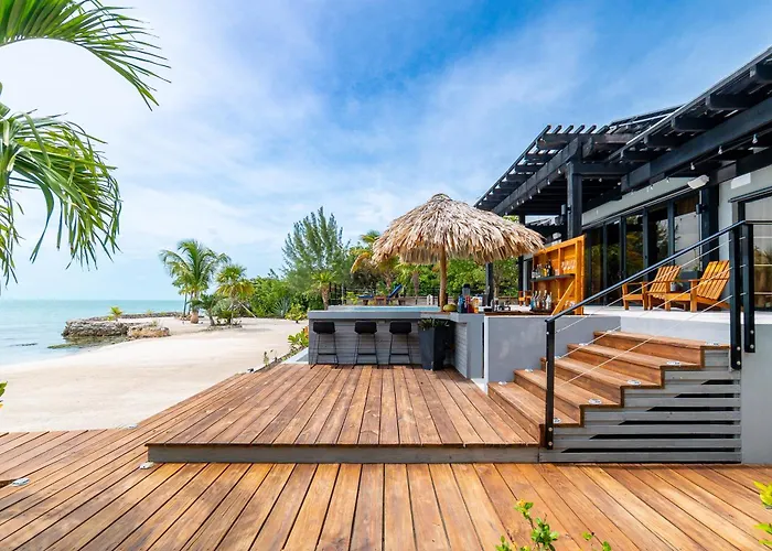 Casa Nex Ta Sea- Luxe Beachfront Escape * San Pedro (Ambergris Caye)